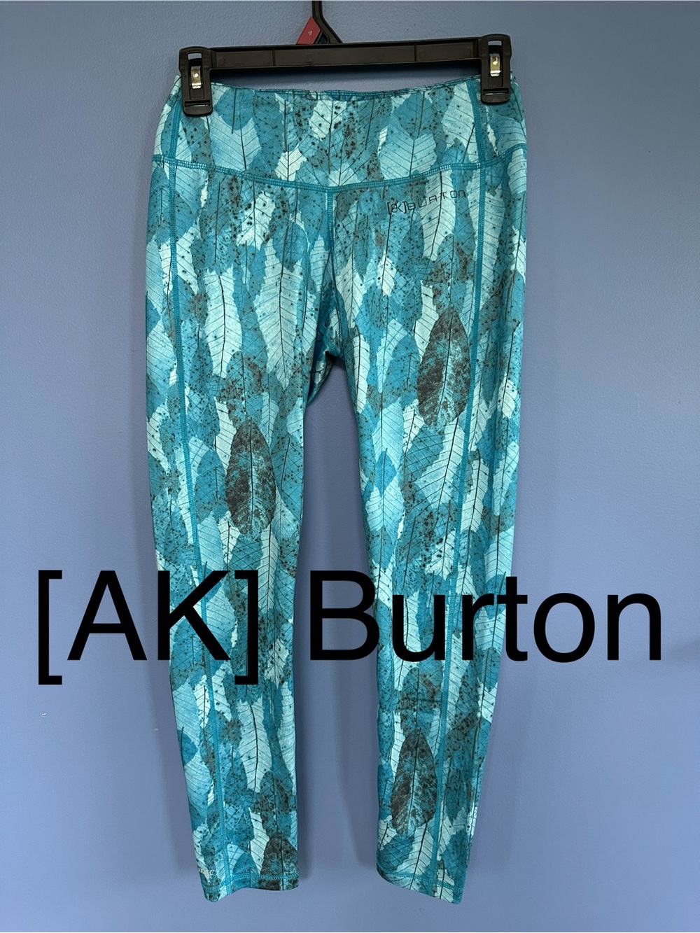 Burton Women’s Teal Leaf-Print Performance Leggings